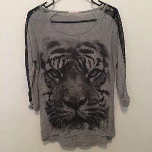 Gray 3/4 Sleeve Tiger Shirt